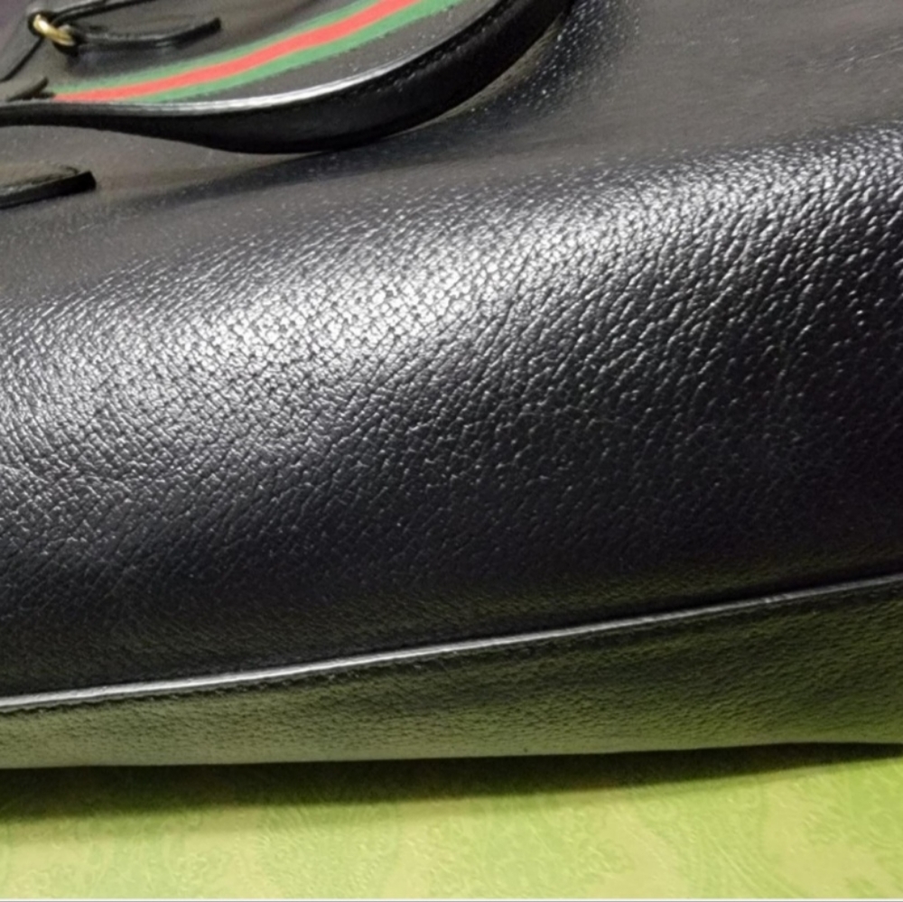 Gucci Bag - Picture 5 of 12